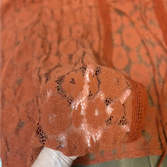 Sz M Rust Orange Lace Kimono Shawl Cardigan Poncho Tassels Poms Front Tie - Picture 5 of 9